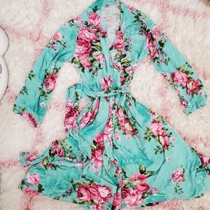 EUC Posh Peanut Aqua Floral Womens' Large Robe $55